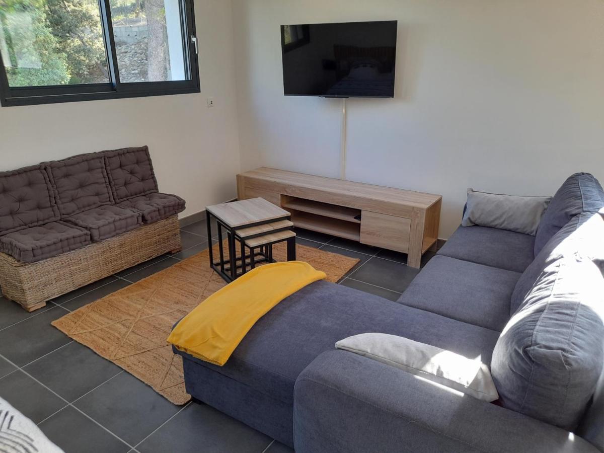 Studio Du Roc Des Garrigues Langlade 外观 照片