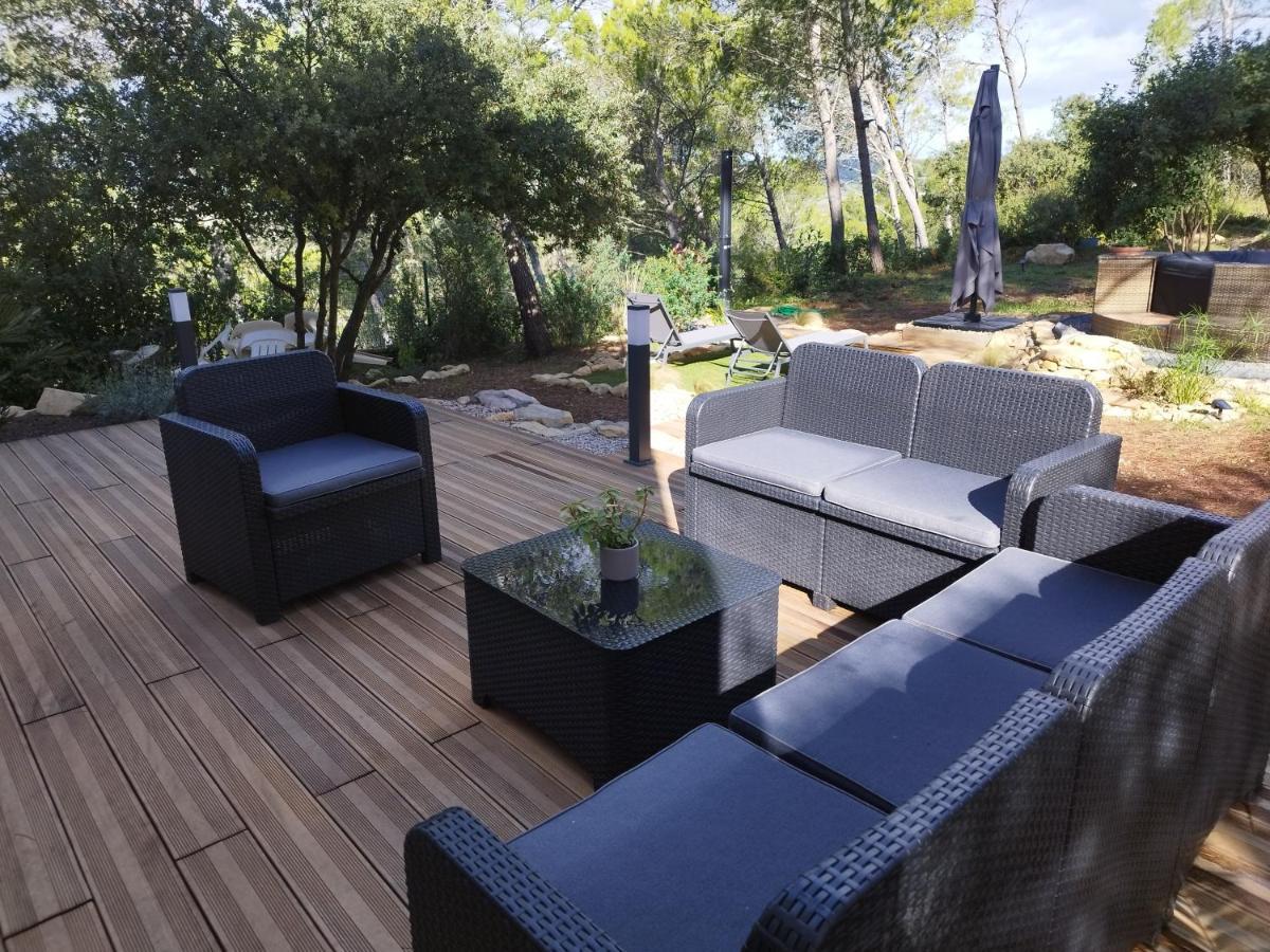 Studio Du Roc Des Garrigues Langlade 外观 照片